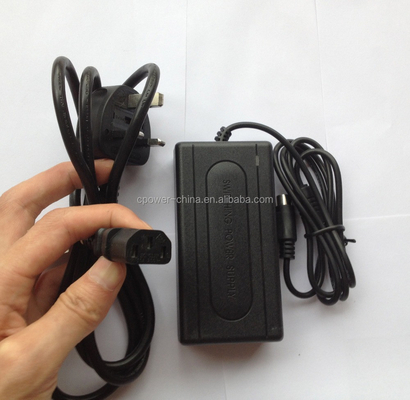 Adaptateur de courant alternatif de bureau exceptionnel de 36 W avec sortie de tension 12 V 3,33 A