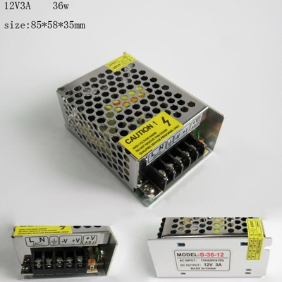 12v DC 3.2A 3A 36W CCTV alimentation pour la conception et les performances en argent