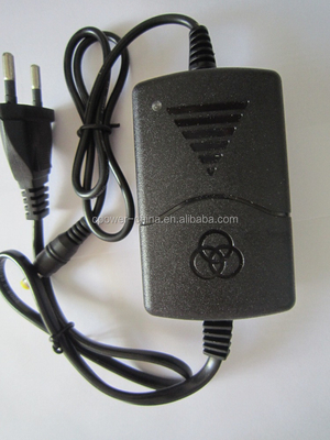 Adaptateur d'alimentation électrique US AC 100-240V à DC 12V 2A pour produits électroniques à lumière LED