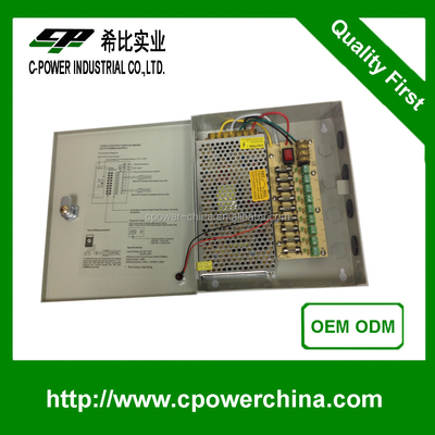 Courant de sortie 10A de la caméra de sécurité de vidéosurveillance Boîte d'alimentation de distribution 12V 9CH 18CH Ports