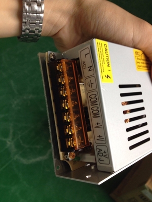 Transformateur d'alimentation électrique à LED de 12 v 30A pour lampes à bande LED 215*113*50 mm Argent