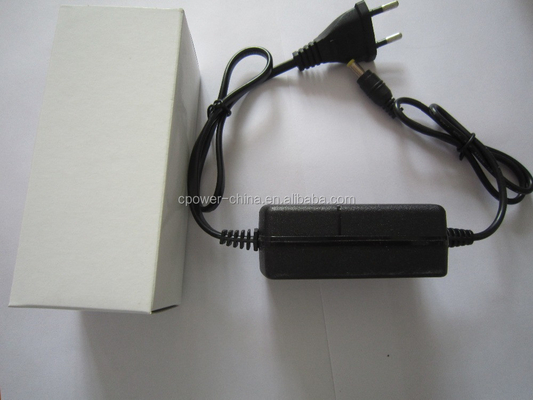 Adaptateur d'alimentation en courant continu 12V 1.2A 12W AC avec courant de sortie 1200ma et certificat CE