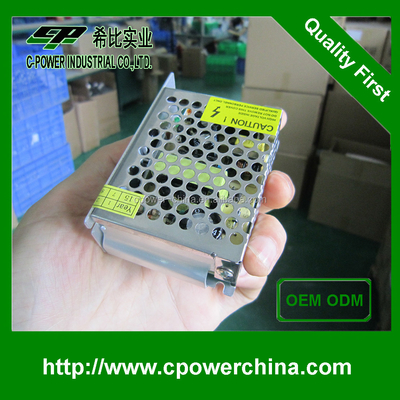 110V/220V AC 12V 3.2A 5A 10A 15A Unité d'alimentation à commutateur à LED CCTV avec 82% d'efficacité