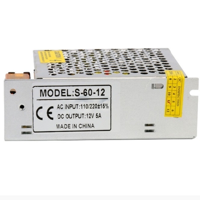 Fréquence de sortie 50/60Hz C-Power DC 24V 2.5A 12V 5A 60W 29V 2A Commutation de l'alimentation électrique