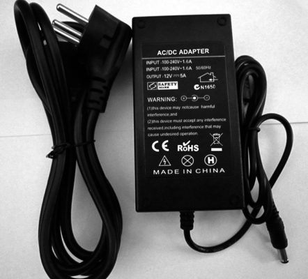 Adaptateur de courant 12v 5a DC commutateur AC DC gratuit 1000pcs type de sortie unique
