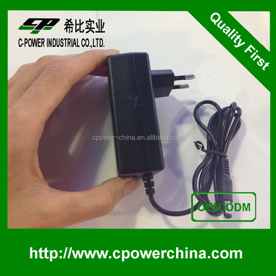 Type de sortie en courant continu 12v 2a 24v 1a 24w TS-1012C Adaptateur AC/DC/alimentation avec certificat CE