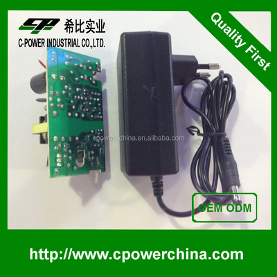 Type de sortie en courant continu 12v 2a 24v 1a 24w TS-1012C Adaptateur AC/DC/alimentation avec certificat CE