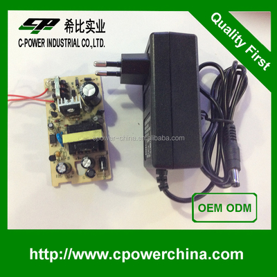 Type de sortie en courant continu 12v 2a 24v 1a 24w TS-1012C Adaptateur AC/DC/alimentation avec certificat CE