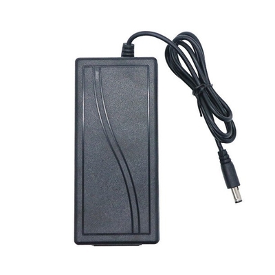 12V 5A 60W 100-240V d'entrée AC DC alimentation de bureau pour les caméras de vidéosurveillance LED électronique