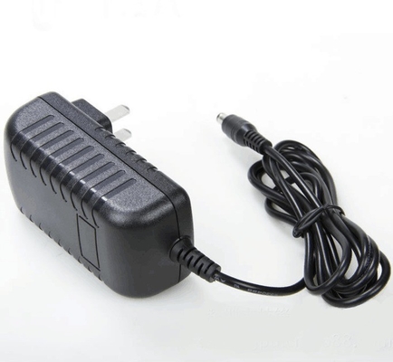 Énergie de la caméra avec adaptateur CC 6V 3A 2A Type de sortie Voltage d'entrée CA 100-240V