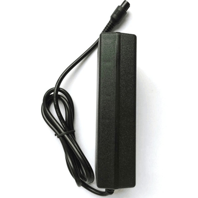 Sortie en courant continu 4.2v 8a Apporte d'alimentation à commutateur avec prise en courant continu 5.5x2.5 AC 100-240v 50-60hz