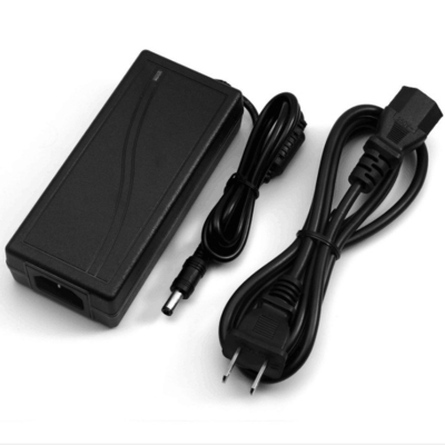 Chargeur stable 6V 6A Adaptateur d'alimentation à courant continu à commutateur 36W AC avec courant de sortie de 6A