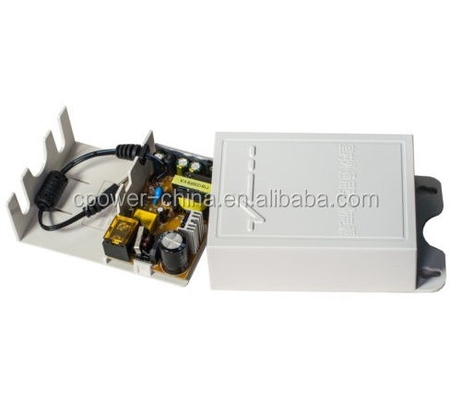 AD-DC alimentation extérieure imperméable à la pluie 12V 2A 3A 24W 36W LED imperméable à l'eau IP66 pour caméra PTZ CCTV
