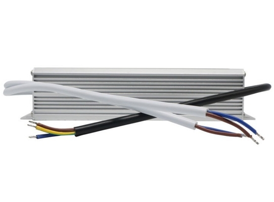 Sortie unique d'argent étanche à l'eau IP67 alimentation 10W 12V 24V 5V 90-270V AC DC C-Power