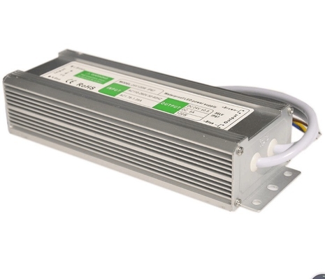 L'alimentation hydrofuge pour LED est fournie par une alimentation en alliage d'aluminium C.