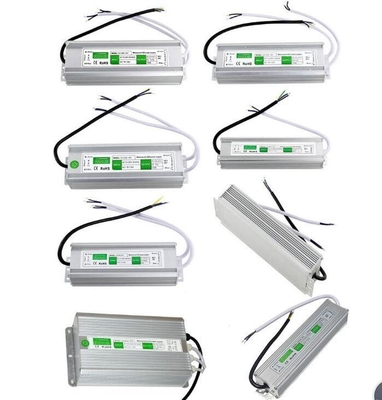 L'alimentation hydrofuge pour LED est fournie par une alimentation en alliage d'aluminium C.