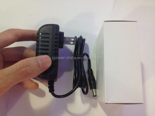 88% d'efficacité CCTV 100-240V AC 12V 1A 24V 0.5A 24 12V Adaptateur d'alimentation en courant continu