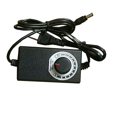 Plug In Adaptateur de courant réglable 3-12V 24W DC régulateur de tension sans pas 2A 5.5*2.1
