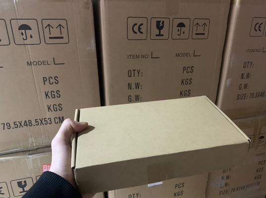Type de bureau 240W 12V 20A Adaptateur d'alimentation en courant continu alternatif pour l'économie d'énergie par CCTV/LED/ECT