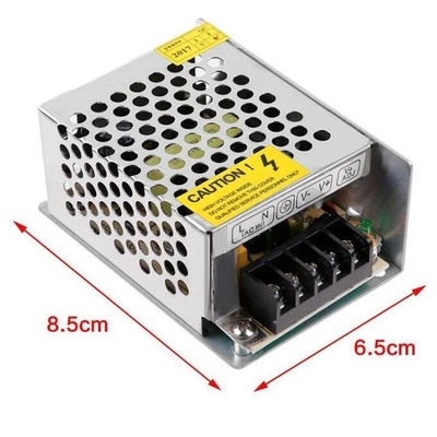 Appareil électrique de commutation compact de 24 W 12 V 2 A pour une fréquence de sortie de 50/60 Hz Efficacité de 82%