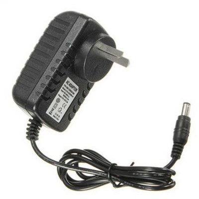 AC 100-240V 50-60Hz Entrée 5V 1A 9V 1A Adaptateur avec tension de sortie 9VDC