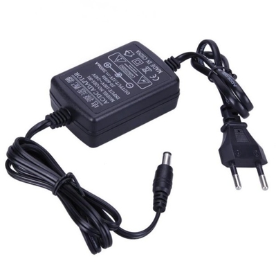 Adaptateur d'alimentation en courant continu 5V 1A 12W 12V 2A 24W pour la connexion d'appareils électriques