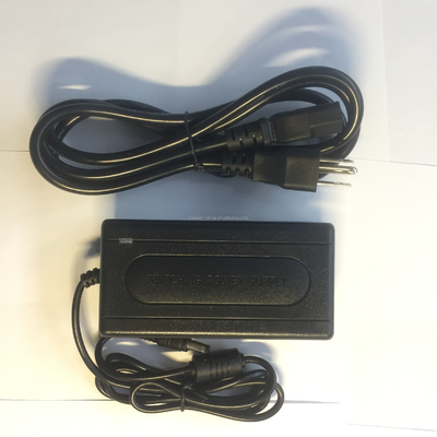Adaptateur d'alimentation de bureau 12V 48W 4A 5A 8A 10A Sortie de tension constante type DC 100-240V