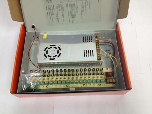 Sécurisez votre alimentation de vidéosurveillance avec une boîte de commutation 12V DC 30A 18CH et une protection contre les surtempératures