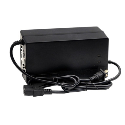 C-Power 20S 73V DC AC110/220V 60V 4A LiFePO4 Chargeur de batterie au lithium pour le connecteur de demande