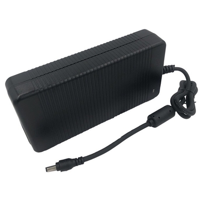 Adaptateur d'alimentation de bureau ABS C-Power 240W 12V 20A sortie pour les besoins du client