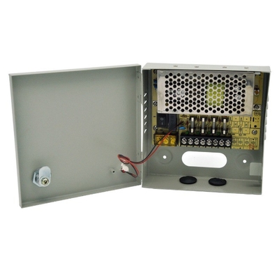 36W 4 ports DC12V boîte d'alimentation CCTV distribution pour la caméra de vidéosurveillance extérieure PTC fusible
