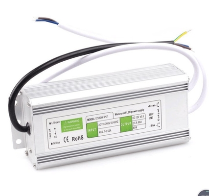 L'éclairage LED facilité par l'alimentation électrique C-Power DC 12V 24V 6.67A 80W IP67 étanche