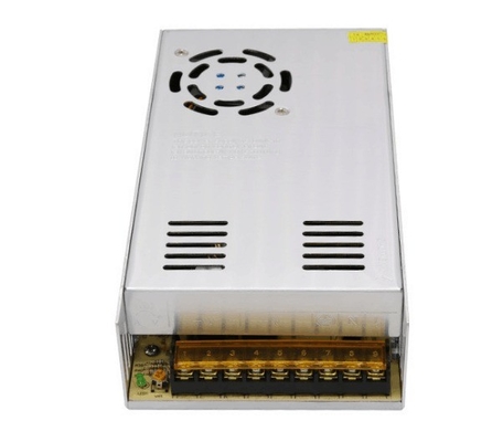 18V alimentation à sortie unique pour bande LED CCTV Radio Computer réglée commutation CC