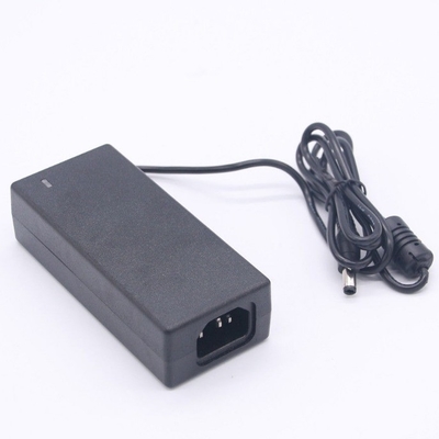 C-Power 5V DC Type de sortie 5V 4A 20W 5V 3,5A Adaptateur de puissance pour une large plage de tension