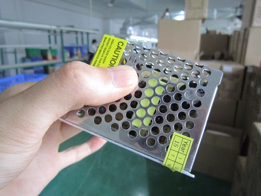 100% d'essai 5V 12V 24V 48V alimentation en courant continu 2A 3A 5A 10A 15A 20A 30A Puissance de commutation