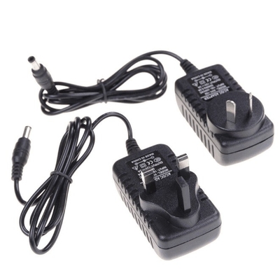 Adaptateur de courant courant courant courant courant courant courant courant courant courant avec sortie de 24 W et certificat CE