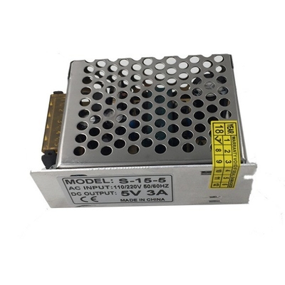 Énergie de commutation de 5V 3A 15W pour l'entrée de bande LED 100-240Vac 50-60Hz