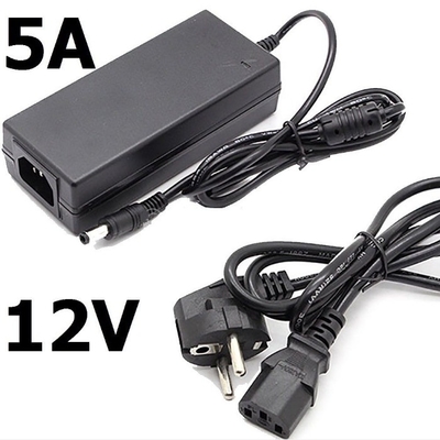 AC100-240V DC 12V Entrée C-Power 12V 5A Adaptateur d'alimentation pour ordinateur portable avec certificat CE Noir