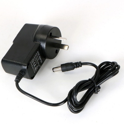 Adaptateur de courant 8v 1a 220v ac à courant continu avec câble CC de 1,2 m et haute durabilité