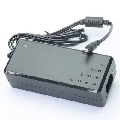 Adaptateur d'alimentation de bureau à tension constante 5V 10A pour bureau de connexion AC100-240V