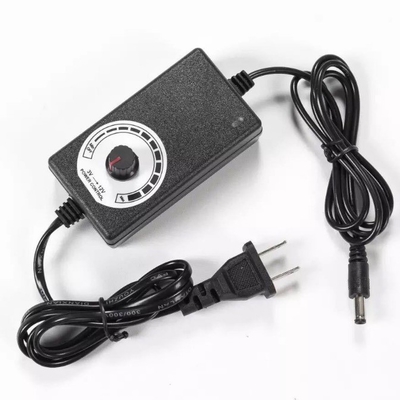 Adaptateur d'alimentation réglable de tension réglable