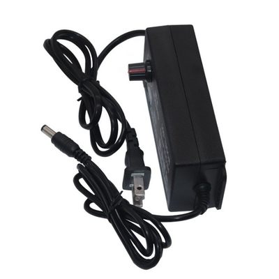 Adaptateur réglable C-Power 3-12V 5A 60W avec câble CC 1,2M en option