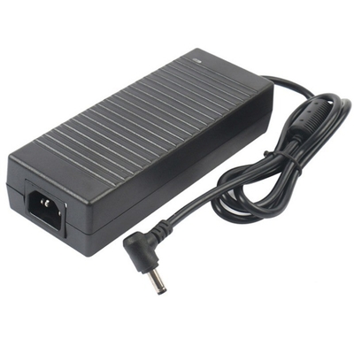 12.5A Courant de sortie 150W 12V Adaptateur de courant courant continu par C-Power pour une entrée de 100-240V