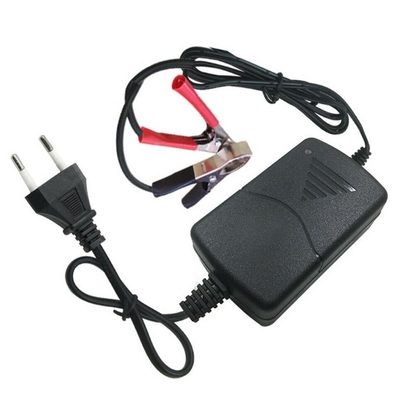 Contrôle de température Compensation chargeur de batterie de moto et de voiture 12V 1A