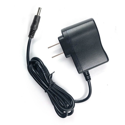 Obtenez une puissance de sortie maximale de 15 W avec le chargeur de batterie Li-ion LiFePO4