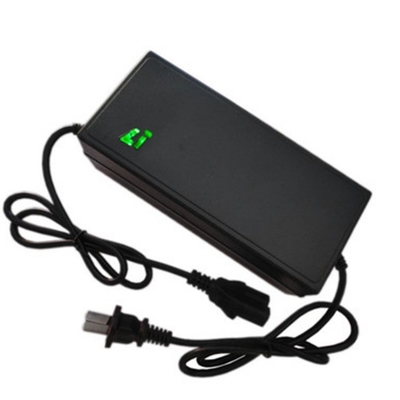 Scooter Hoverboards Etc C-Power 54.6V 3A Chargeur de batterie au lithium avec indicateur LED