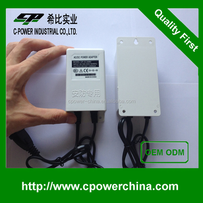 Adaptateur d'alimentation extérieur 12V 24W avec courant de sortie 2000mA et conception blanche docile