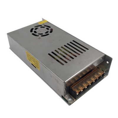 C-Power 12V 20A alimentation en courant alternatif La solution parfaite pour votre entreprise
