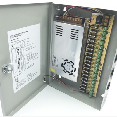 Sortie unique 20A 12V 1110V 220V AC DC 18 canaux boîte d'alimentation en aluminium