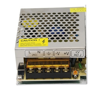 24V 3 Amp C-Power Silver AC DC alimentation avec une efficacité de 82% et Silver Design